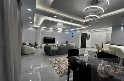 Apartment - 2 Bedrooms - 1 Bathroom for rent in El Rehab Extension - Al Rehab - New Cairo City - Cairo