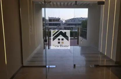 Apartment - 3 Bedrooms - 3 Bathrooms for sale in Fifth Square - The 5th Settlement - New Cairo City - Cairo