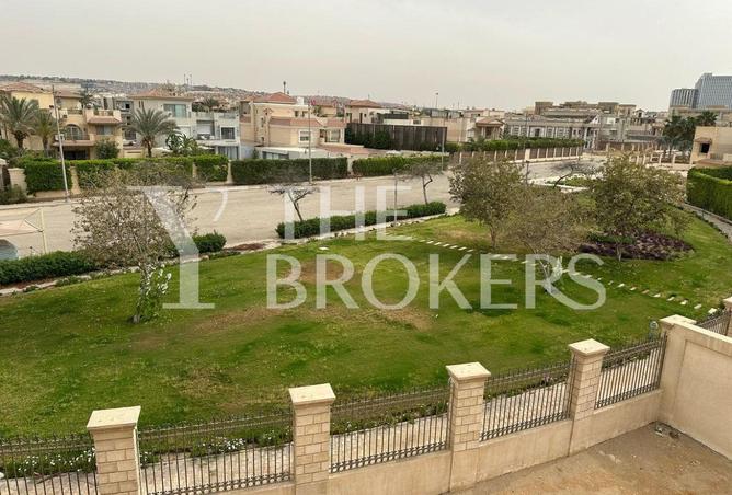 8042512 - Property Image 3