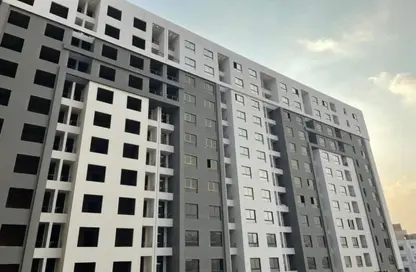 Apartment - 3 Bedrooms - 2 Bathrooms for sale in Katameya Gate - El Katameya Compounds - El Katameya - New Cairo City - Cairo