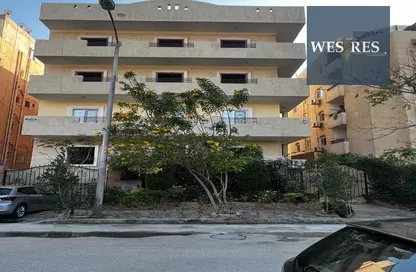 مجمع سكني للبيع في الحي الاول - مدينة 6 أكتوبر - الجيزة