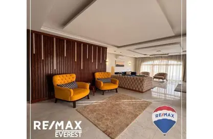 Apartment - 4 Bedrooms - 3 Bathrooms for sale in Al Murooj - Northern Expansions - 6 October City - Giza
