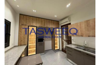 Townhouse - 4 Bedrooms - 5 Bathrooms for sale in Patio Al Zahraa - Sheikh Zayed Compounds - Sheikh Zayed City - Giza