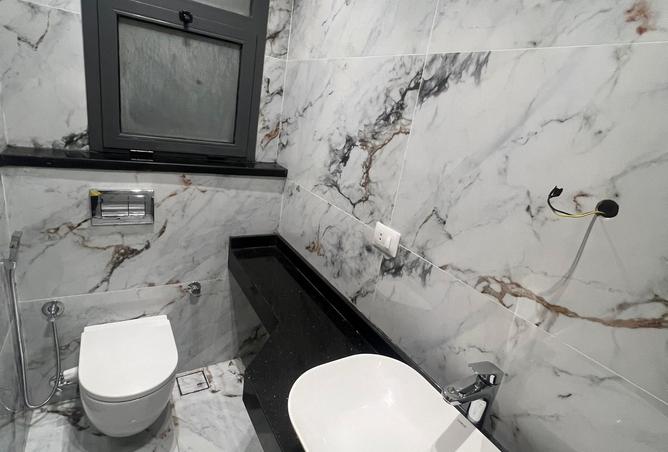 8005630 - Property Image 3