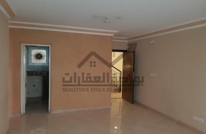 Apartment - 2 Bedrooms - 1 Bathroom for rent in Rehab City Second Phase - Al Rehab - New Cairo City - Cairo