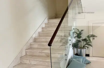 Townhouse - 4 Bedrooms - 4 Bathrooms for sale in Jeera - 13th District - Sheikh Zayed City - Giza