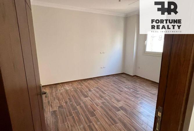 8338552 - Property Image 3