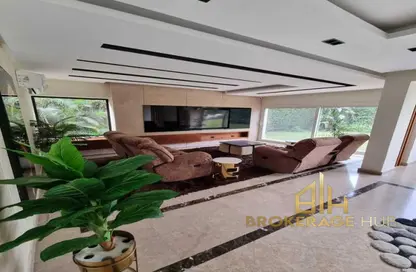Villa - 5 Bedrooms - 4 Bathrooms for rent in Madinaty - Cairo
