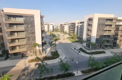 Apartment - 2 Bedrooms - 2 Bathrooms for sale in Madinaty - Cairo
