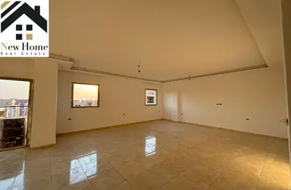 Apartment - 3 Bedrooms - 2 Bathrooms for sale in North Investors Area - New Cairo City - Cairo