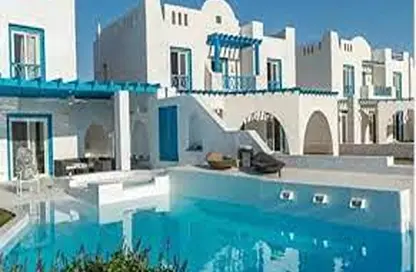 Chalet - 2 Bedrooms - 2 Bathrooms for sale in Mountain View - Ras Al Hekma - North Coast