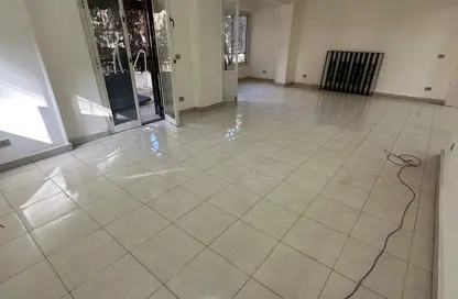 شقة - 3 غرف نوم - 2 حمامات للايجار في شارع الجولف - المعادي - حي المعادي - القاهرة