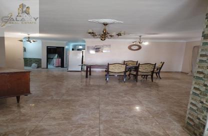 Apartment - 3 Bedrooms - 2 Bathrooms for sale in Hassan Ma'moon St. - 6th Zone - Nasr City - Cairo
