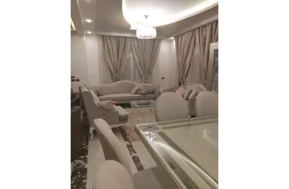فيلا - 3 غرف نوم - 3 حمامات للايجار في مدينتي - القاهرة