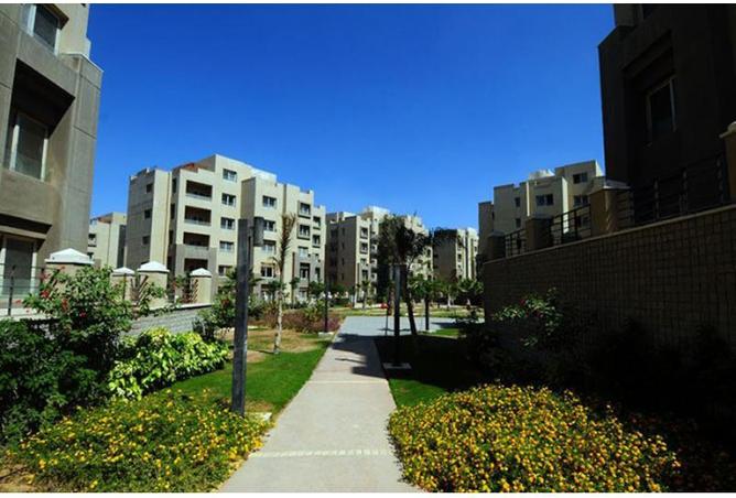 Apartment - 2 Bedrooms - 2 Bathrooms for sale in The Village - South Investors Area - New Cairo City - Cairo