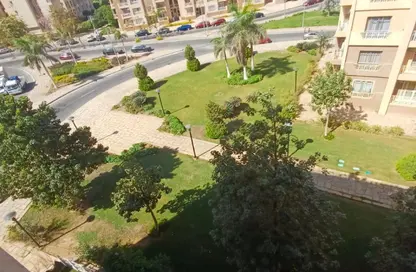 Apartment - 2 Bedrooms - 2 Bathrooms for sale in Madinaty - Cairo