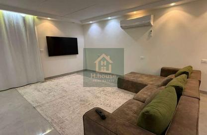 Apartment - 3 Bedrooms - 3 Bathrooms for rent in Youssef Wahbi St. - Rehab City Third Phase - Al Rehab - New Cairo City - Cairo