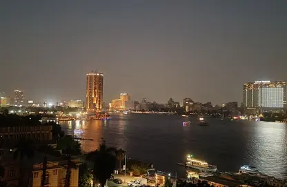 شقة - 3 غرف نوم - 3 حمامات للبيع في شارع النيل - الدقي - الجيزة