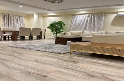 Apartment - 2 Bedrooms - 1 Bathroom for rent in Al Sharq Al Taamin - 5th Settlement Compounds - The 5th Settlement - New Cairo City - Cairo