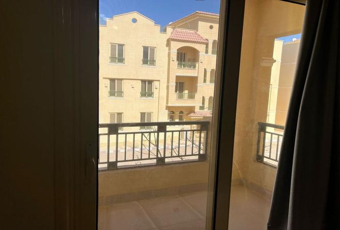 8388915 - Property Image 2