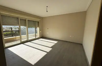 Apartment - 3 Bedrooms - 4 Bathrooms for rent in New Giza - Cairo Alexandria Desert Road - 6 October City - Giza