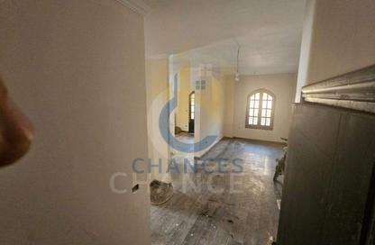 Apartment - 2 Bedrooms - 1 Bathroom for sale in 1st Settlement Post office St. - The 1st Settlement - New Cairo City - Cairo