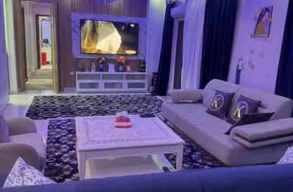 شقة - 2 غرف نوم - 2 حمامات للبيع في جاليريا  مون فالى - المستثمرين الجنوبية - مدينة القاهرة الجديدة - القاهرة