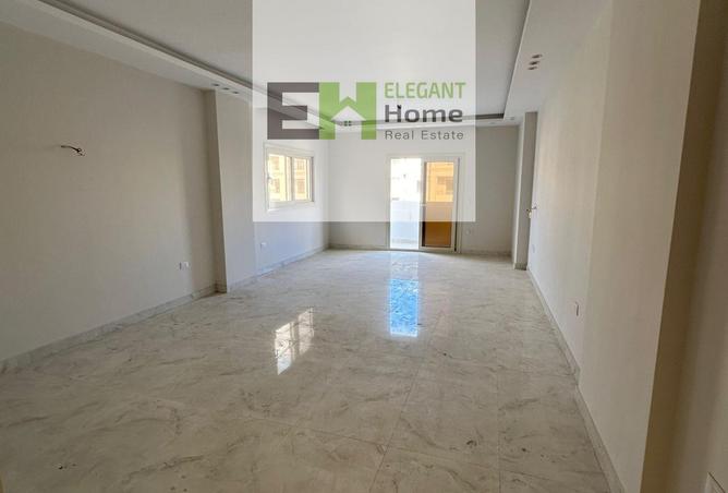 8436400 - Property Main Image