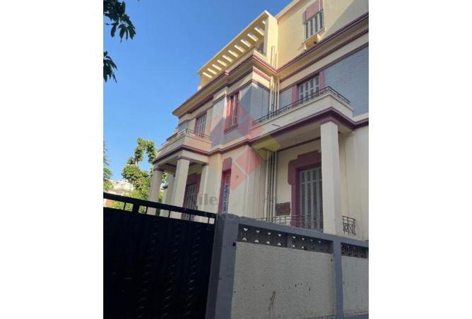 7885327 - Property Image 2