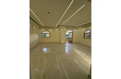 شقة - 3 غرف نوم - 3 حمامات للبيع في البنفسج 1 - البنفسج - مدينة القاهرة الجديدة - القاهرة