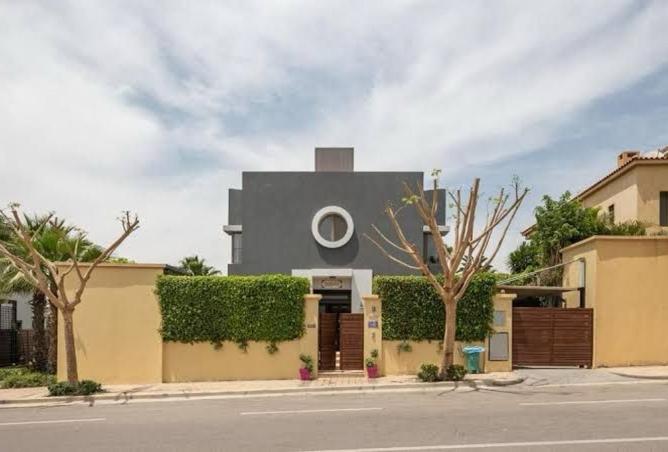 8130255 - Property Main Image