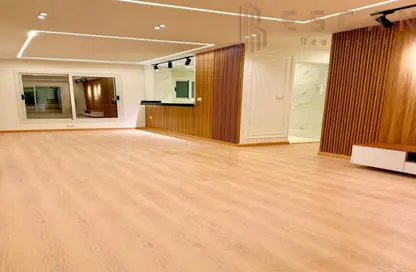 شقة - 3 غرف نوم - 2 حمامات للبيع في پريڤادو - مدينتي - القاهرة