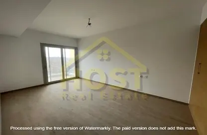 Apartment - 3 Bedrooms - 2 Bathrooms for sale in The Fourteen Golf Residences - Uptown Cairo - Mokattam - Cairo