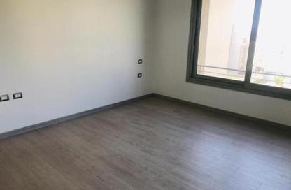 شقة - غرفة نوم - 1 حمام للبيع في فيلدج جيت - المستثمرين الجنوبية - مدينة القاهرة الجديدة - القاهرة