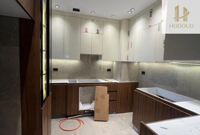 8547701 - Property Image 2