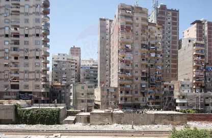 Apartment - 3 Bedrooms - 1 Bathroom for sale in Malak Hefny St. - Victoria - Hay Awal El Montazah - Alexandria