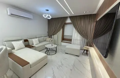 Apartment - 3 Bedrooms - 2 Bathrooms for rent in El Rehab Extension - Al Rehab - New Cairo City - Cairo