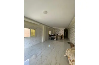 Apartment - 3 Bedrooms - 3 Bathrooms for sale in North Lotus - El Lotus - New Cairo City - Cairo