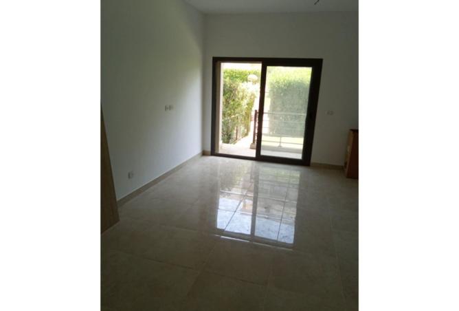 8193048 - Property Image 2