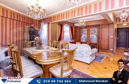 Apartment - 3 Bedrooms - 2 Bathrooms for sale in Al Ekbal St. - Laurent - Hay Sharq - Alexandria