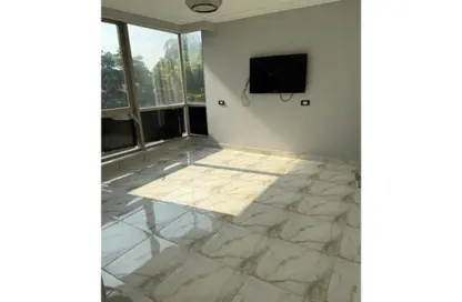 Apartment - 3 Bedrooms - 3 Bathrooms for rent in Galleria Moon Valley - South Investors Area - New Cairo City - Cairo