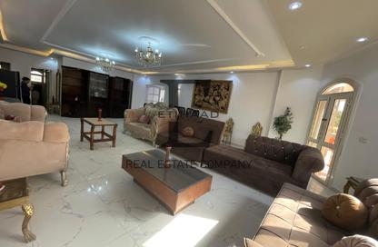 Apartment - 4 Bedrooms - 3 Bathrooms for rent in Badie Khairy St. - The 1st Settlement - New Cairo City - Cairo