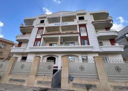 شقة - 3 غرف نوم - 2 حمامات for للبيع in جرين ريزيدنس 2 - الحي الثامن - الشيخ زايد - الجيزة