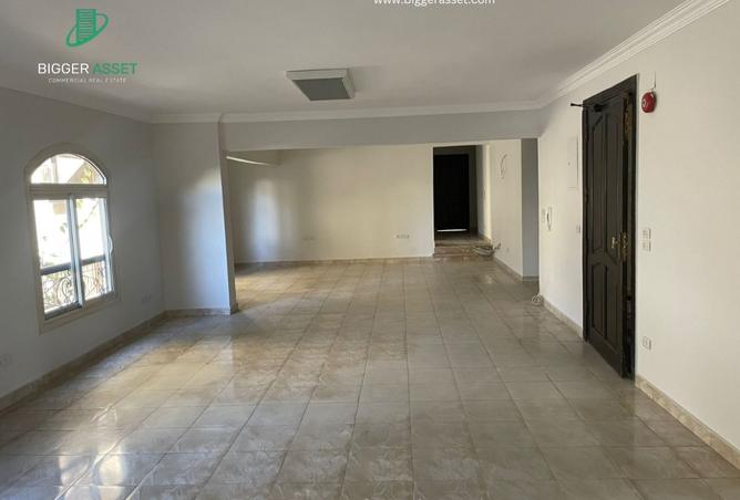 8493471 - Property Image 3