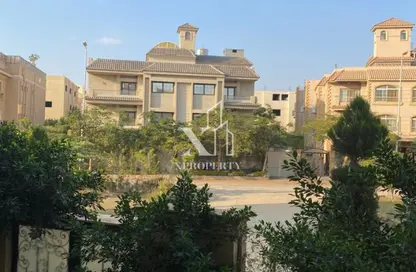 Apartment - 3 Bedrooms - 3 Bathrooms for sale in Al Bostan St. - 9th District - Sheikh Zayed City - Giza