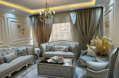 Apartment - 3 Bedrooms - 1 Bathroom for sale in Ahmed Fakhry St. - 6th Zone - Nasr City - Cairo