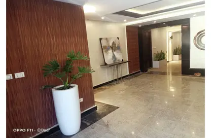 Apartment - 4 Bedrooms - 2 Bathrooms for sale in Sun Capital - Fayoum Desert road - 6 October City - Giza