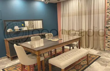 Apartment - 3 Bedrooms - 3 Bathrooms for sale in Stone Residence - 5th Settlement Compounds - The 5th Settlement - New Cairo City - Cairo