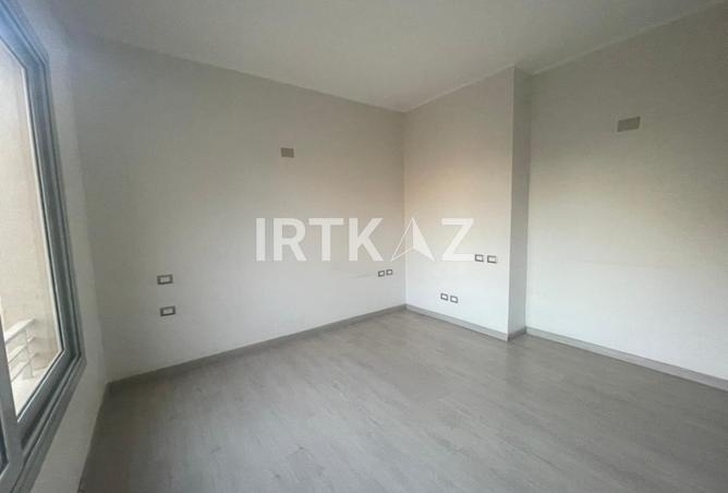 8073781 - Property Image 2