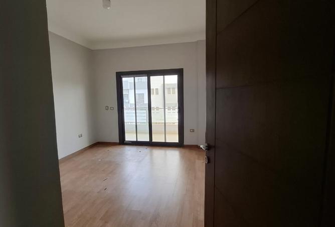 8088853 - Property Image 3